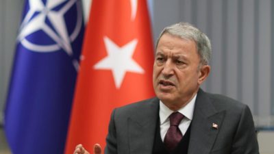 Hulusi Akar 