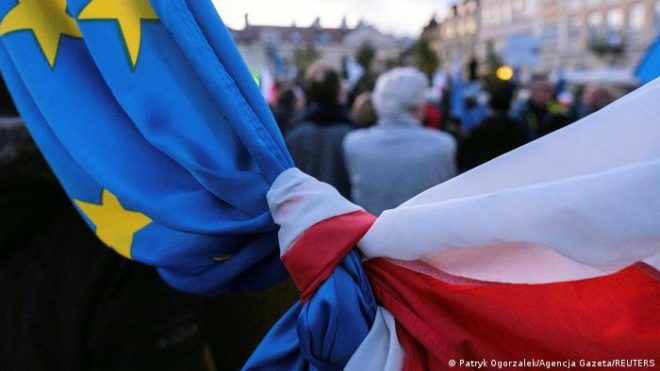 یورپی یونین کا پولینڈ کے خلاف نئی قانونی کارروائی کا اعلان